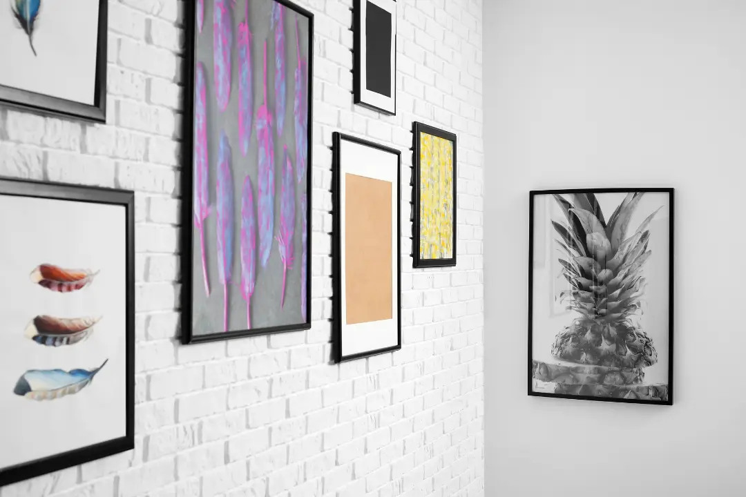art in gallery